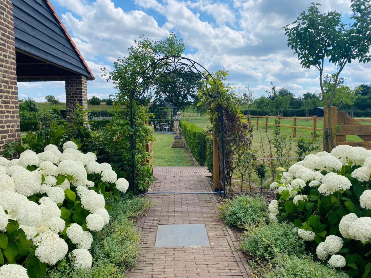 B&B Aasterbergerhoeve Echt Exterior photo
